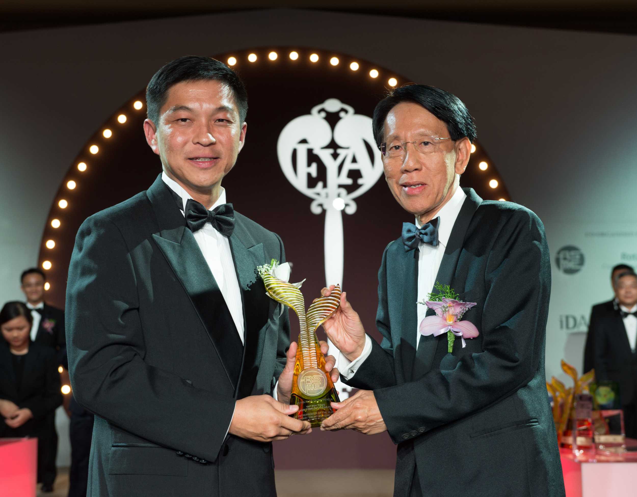 Chairman Of Mileage Communications Group Awarded Established Entrepreneur Of The Year